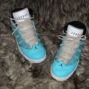 Tiffany blue girls Jordan’s!